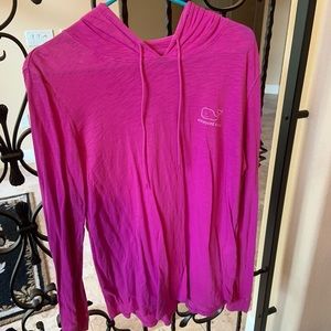 Vineyard Vines T shirt hoodie